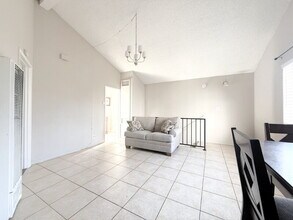1343 W 36th St in Los Angeles, CA - Building Photo - Building Photo