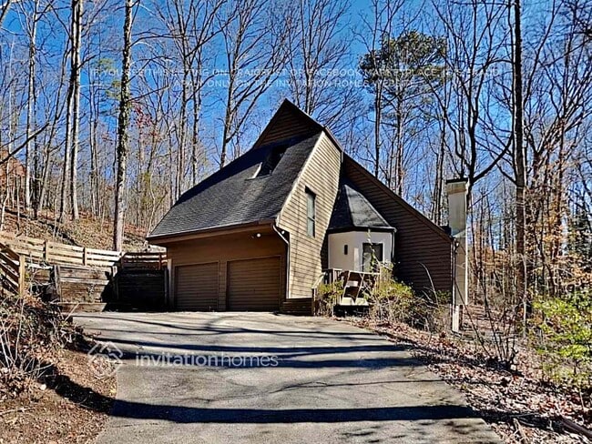 property at 1050 Rockcrest Dr