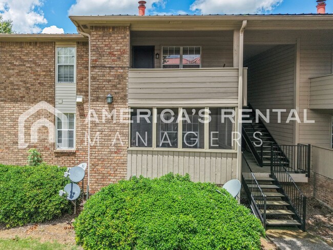 505 Patton Chapel Way