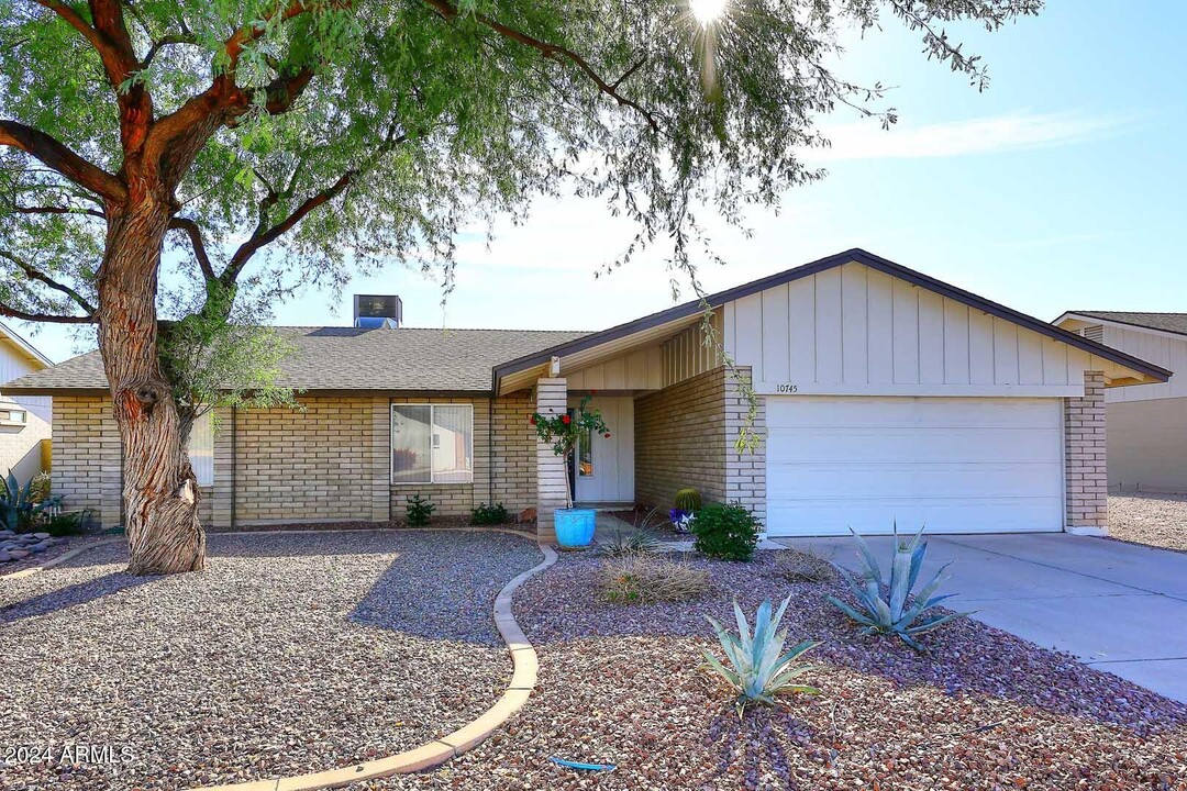 10745 E Hope Dr in Scottsdale, AZ - Building Photo