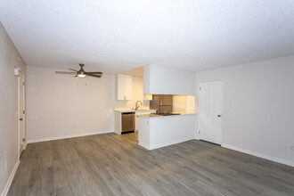 Waterleaf Apartments Homes in Vista, CA - Building Photo - Interior Photo