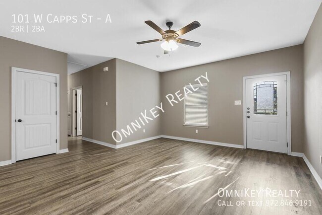 101 Capps St in Rio Vista, TX - Building Photo - Building Photo