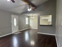 12602 A Bar Dr in Santa Fe, TX - Building Photo - Building Photo