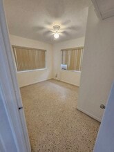 660 83rd St, Unit Apartment 4 in Miami Beach, FL - Building Photo - Building Photo