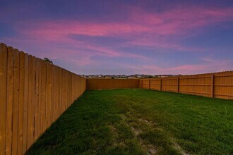 401 White Steppe Way in Georgetown, TX - Building Photo - Building Photo