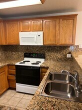 2909 Huntington Blvd, Unit # 114 in Fresno, CA - Building Photo - Building Photo