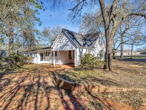 The Domes in Nacogdoches, TX - Building Photo - Building Photo