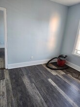 70 Valentine St, Unit 2/2nd fl in Mount Vernon, NY - Building Photo - Building Photo