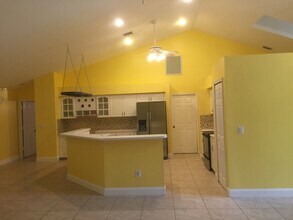 16190 64th Pl N in The Acreage, FL - Building Photo - Building Photo