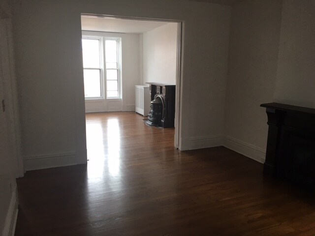 108 4th St, Unit 2nd Floor in Troy, NY - Building Photo - Building Photo