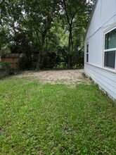 3304 Phyllis St, Unit Apt 2 in Jacksonville, FL - Foto de edificio - Building Photo