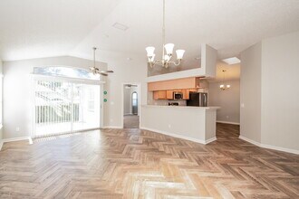 1148 Brookwood Bluff Rd E in Jacksonville, FL - Building Photo - Building Photo