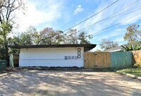 6910 Weston St photo'