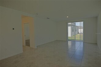 2505 Merseyside Ct in Haines City, FL - Building Photo - Building Photo