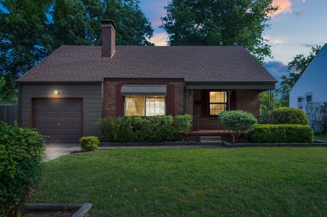 property at 4707 E 9th St