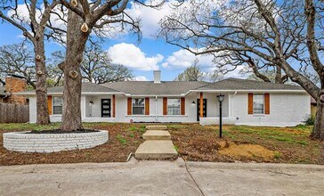 3522 Shady Valley Dr in Pantego, TX - Building Photo - Building Photo