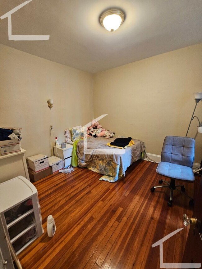 9 Euston St in Brookline, MA - Building Photo - Building Photo