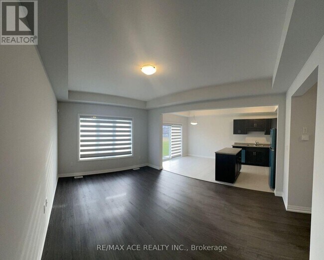 132 Alicia Cres in Thorold, ON - Building Photo - Building Photo