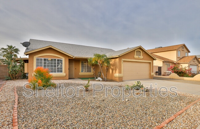 8963 W Ocotillo Rd in Glendale, AZ - Building Photo - Building Photo
