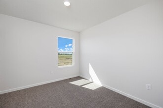 2565 S Cheri Dr in Bolivar, MO - Building Photo - Building Photo