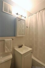27 Northill St in Stamford, CT - Building Photo - Building Photo