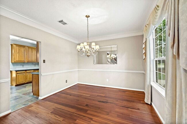 22811 Crested Lark Ct