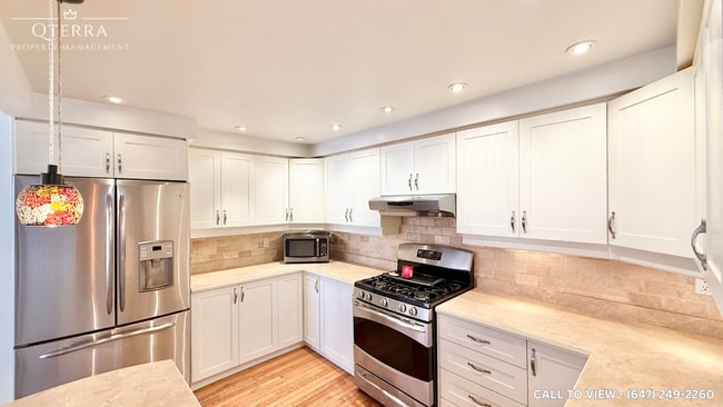 property at 2145 Country Club Dr