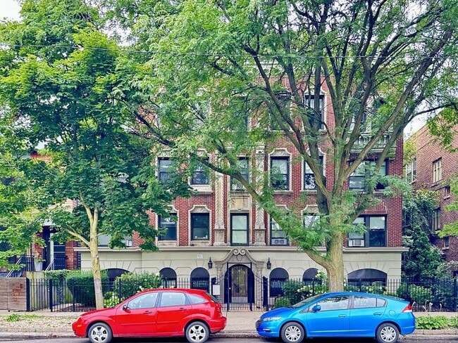 property at 1742 N Humboldt Blvd