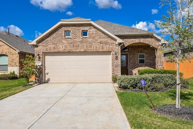 property at 1428 Sundown Gln Ln