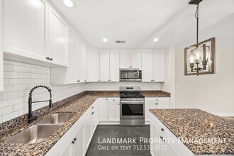 2622 W Diversey Ave in Chicago, IL - Building Photo - Building Photo