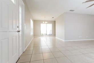 438 SE Streamlet Ave in Port St. Lucie, FL - Building Photo - Building Photo