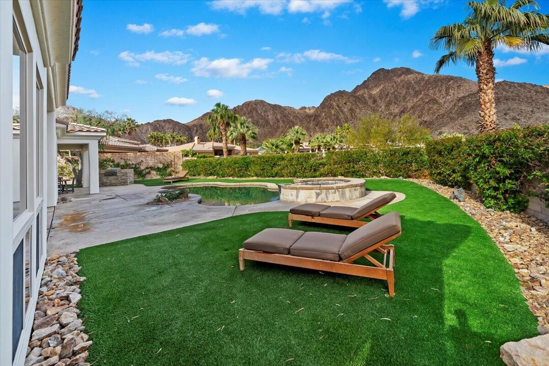 77880 Desert Dr in La Quinta, CA - Building Photo