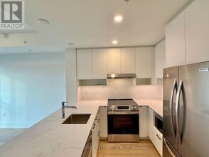 206 King St W in Hamilton, ON - Building Photo - Building Photo