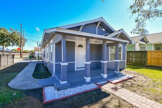 610 Vincent St in Houston, TX - Building Photo - Building Photo