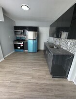 455 E Main St in Bridgeport, CT - Building Photo