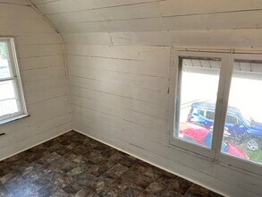 834 S 3rd Ave-Unit -Upper in Wausau, WI - Building Photo - Building Photo