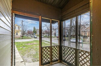 500 W Wyoming Ave in Cincinnati, OH - Building Photo - Building Photo