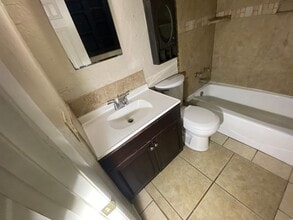 2369 Milton Ln in DeLand, FL - Building Photo - Building Photo