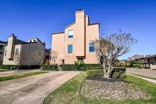 6000 Inwood Dr in Houston, TX - Building Photo