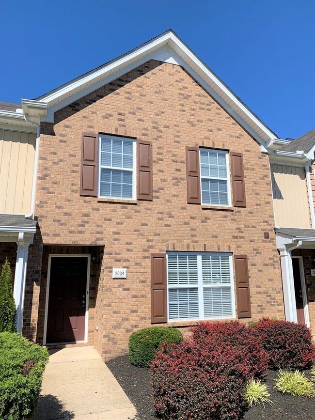 property at 2034 Victory Gallop Ln