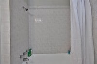 4512 Mt Vernon St photo'