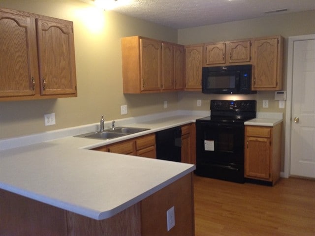 71 Meadow Crest Drive in Franklin, OH - Foto de edificio - Building Photo