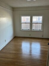 1425 W 48th St, Unit 1425 in Los Angeles, CA - Foto de edificio - Building Photo