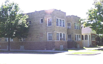 4055 N Mason Apartments