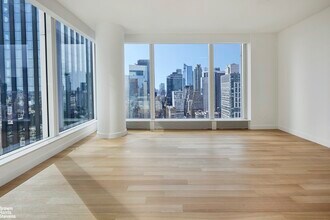 15 E 30th St-Unit -32E in New York, NY - Building Photo - Building Photo