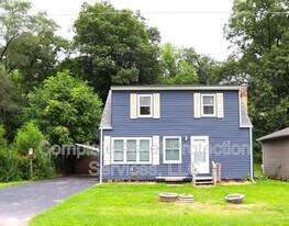 5416 Mulberry Ave in Portage, IN - Building Photo