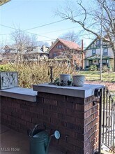 30 Casterton Ave in Akron, OH - Foto de edificio - Building Photo