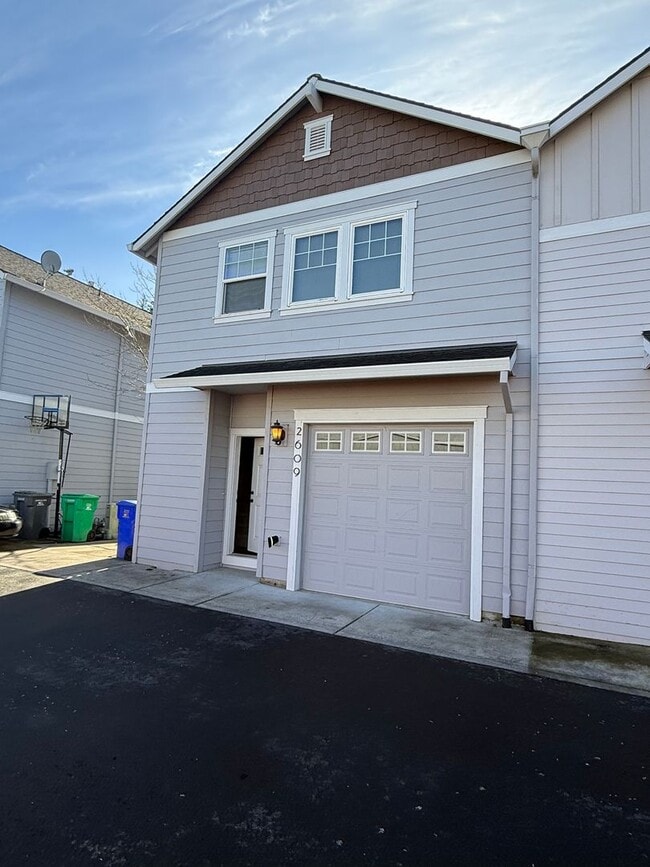 property at 2609 SE 105th Ave