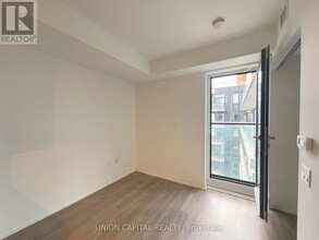 251-1251 Jarvis St in Toronto, ON - Building Photo - Building Photo