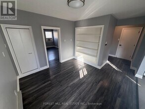 739 The Queensway in Toronto, ON - Building Photo - Building Photo